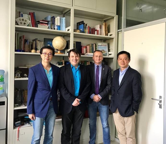 加拿大温莎大学副校长Michael Siu 一行访问地球系统科学研究中心